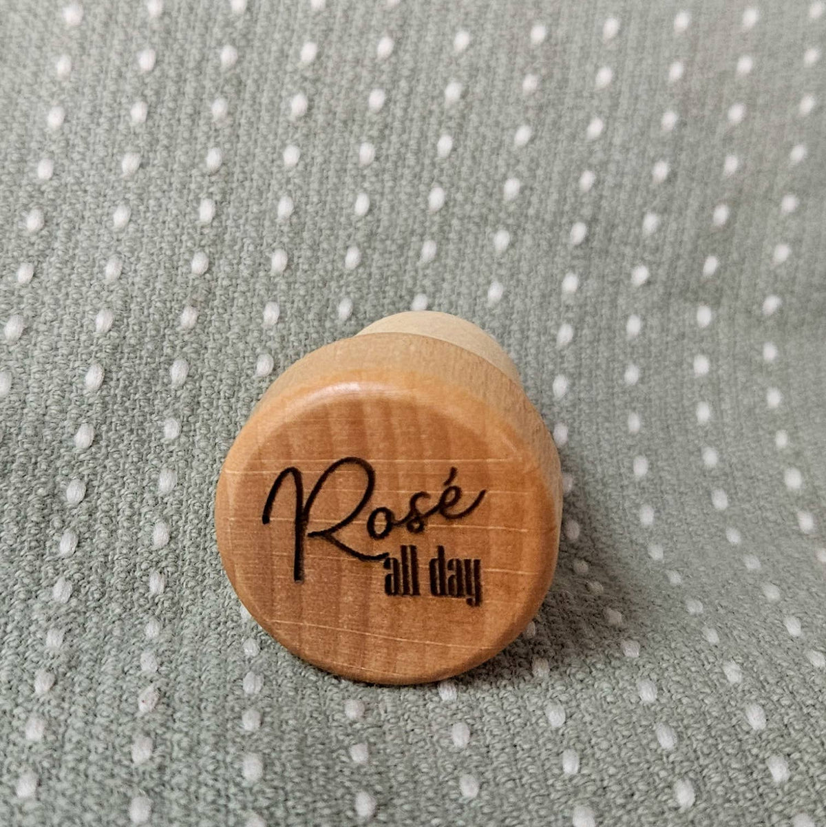 Rosé All Day Wine Stopper