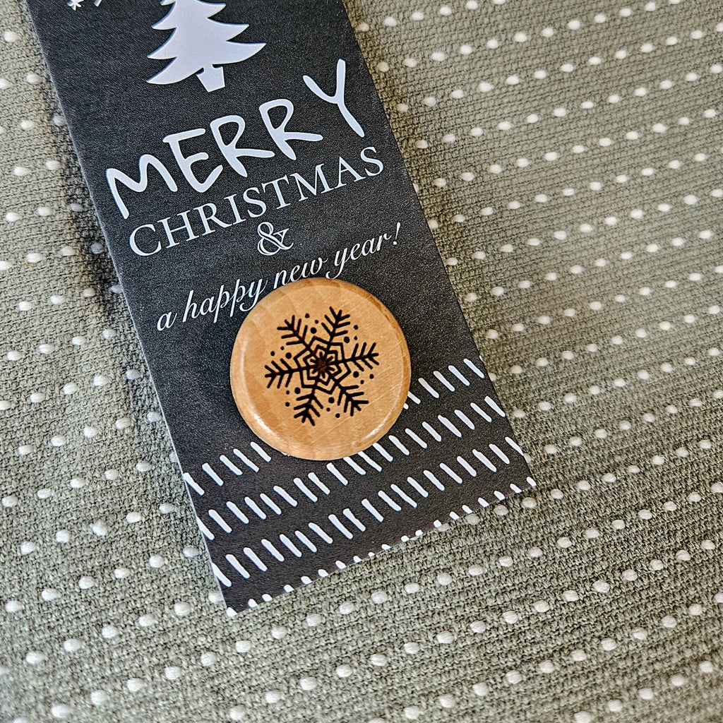 Green Christmas Tag with Stopper
